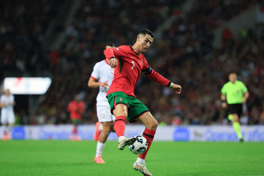 Cristiano Ronaldo, durante un partido con Portugal Cristiano Ronaldo, durante un partido con Portugal