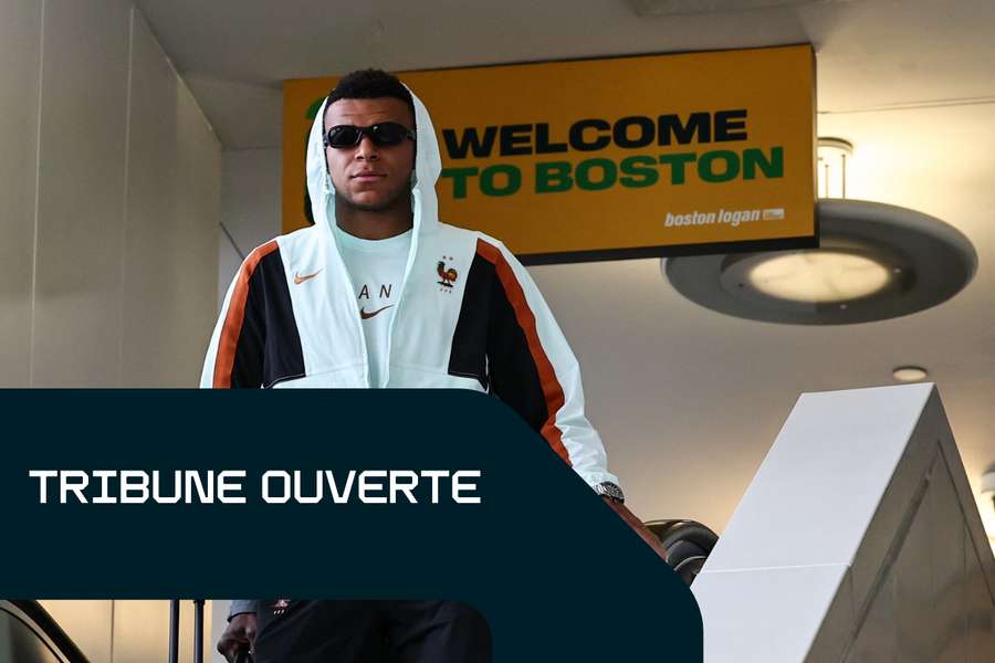 Kylian Mbappé à son arrivée à Boston Kylian Mbappé à son arrivée à Boston