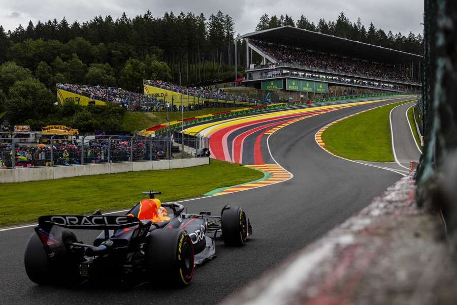 Eau Rouge-Raidillon is één van de meest iconische bochtencombinaties in F1-historie