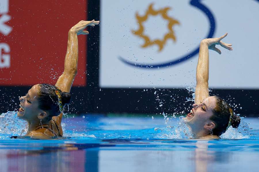 A dupla nacional de natação artística vai ainda disputar as eliminatórias de dueto livre, na terça-feira, à 01:00