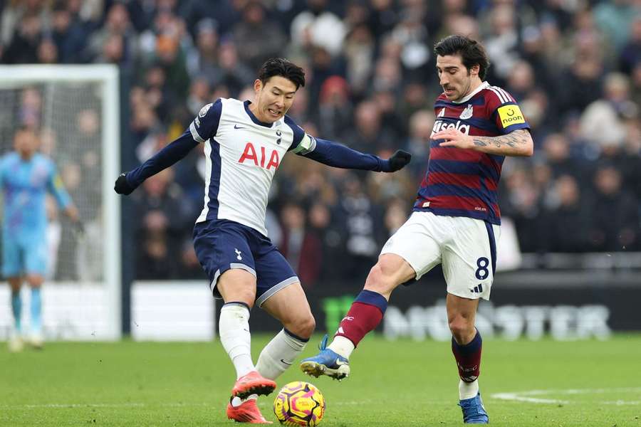 Son se queda en el Tottenham hasta 2026.
