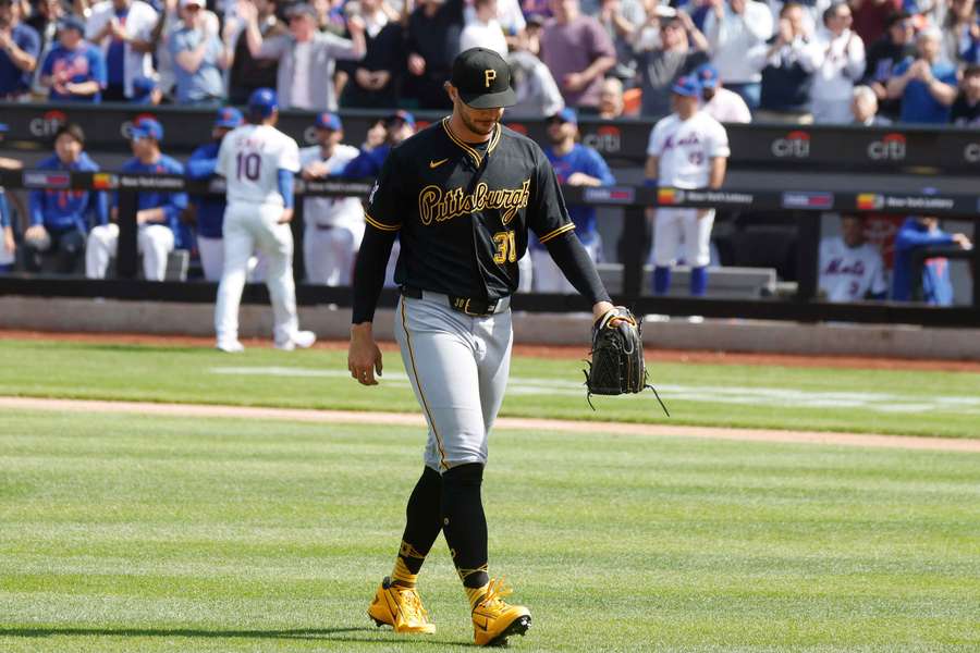 Paul Skenes leaves Opening Day matchup against New York Mets