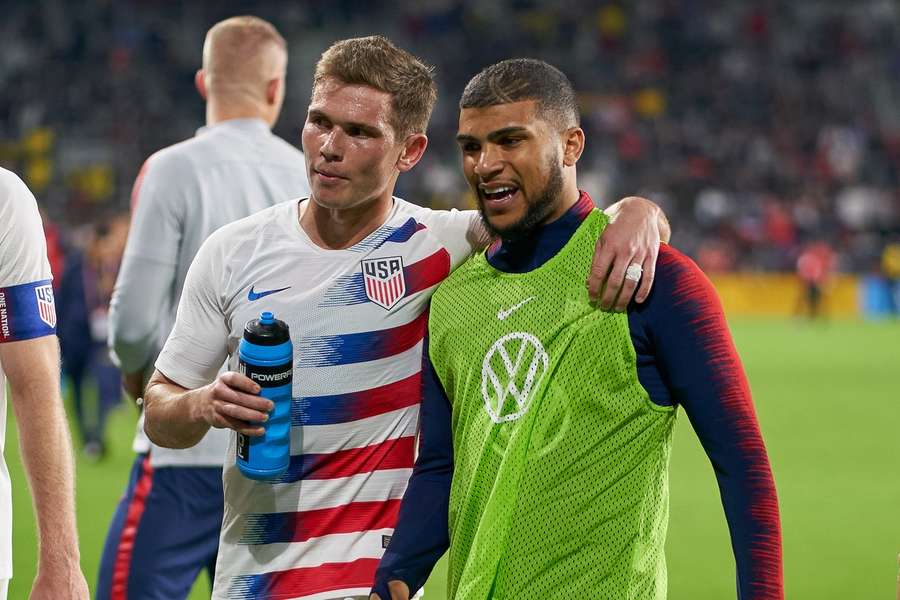 Will Trapp og DeAndre Yedlin.