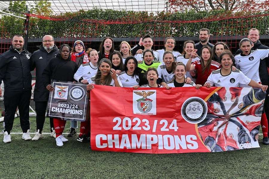 A equipa do Sport London e Benfica