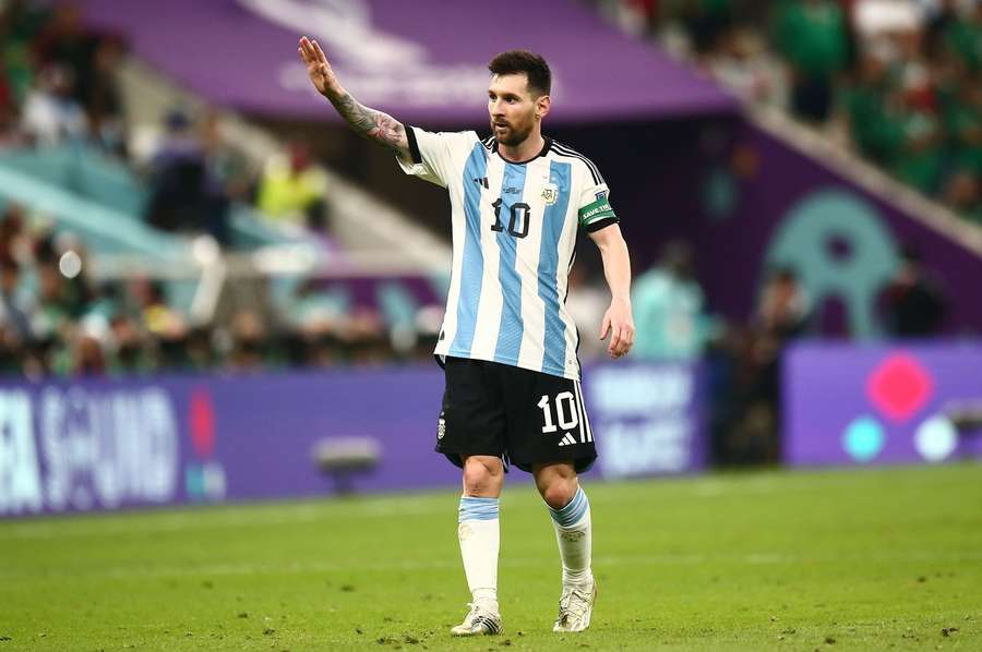 Veja como foi a atuação de Lionel Messi contra o México