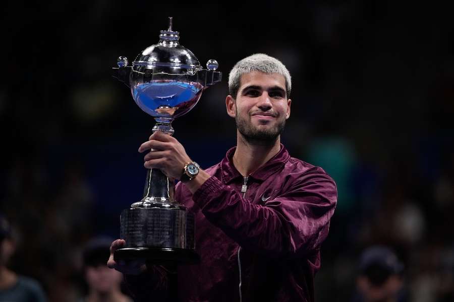 Carlos Alcaraz celebrates Tokyo title