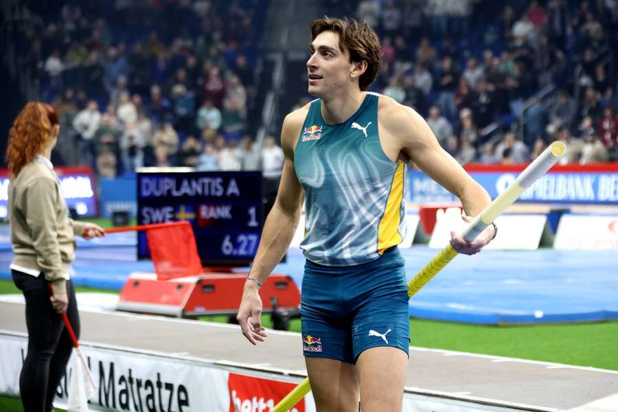 Duplantis recorded a 6.10m indoor vault in Berlin this year