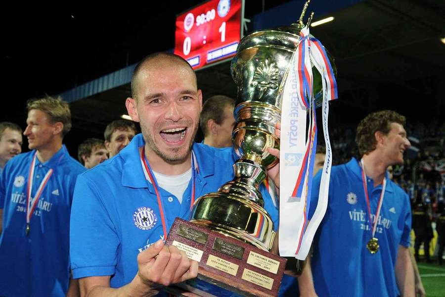 Asistent trenéra Sigmy Michal Vepřek v roce 2012 ve finále poháru rozhodl o výhře nad Spartou.