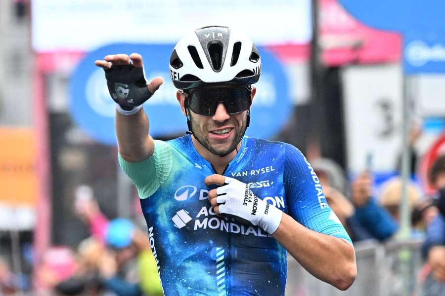 Vendrame wygrał 19. etap Giro d'Italia, Pogacar wciąż liderem