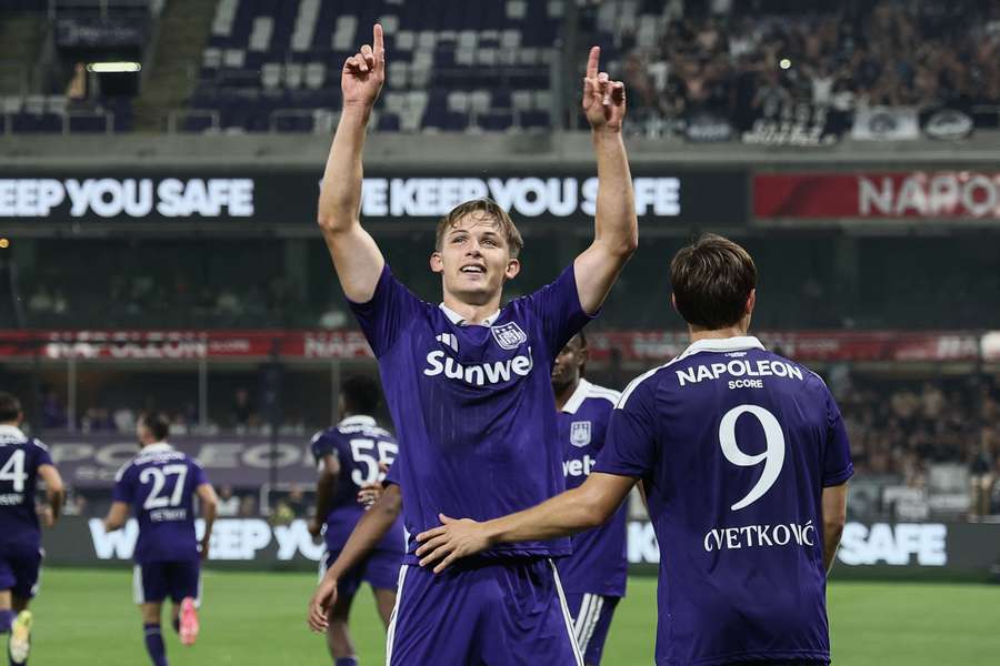 Danylo Sikan apontou o terceiro golo do Anderlecht Danylo Sikan apontou o terceiro golo do Anderlecht