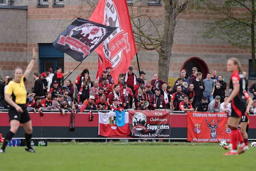 Der 1. FC Nürnberg hat die Rückkehr in die Frauen-Bundesliga geschafft.