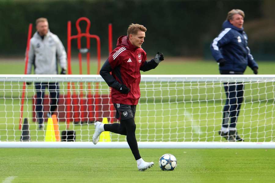 Arsenal récupère enfin Odegaard, sur le banc contre le Bayern Arsenal récupère enfin Odegaard, sur le banc contre le Bayern