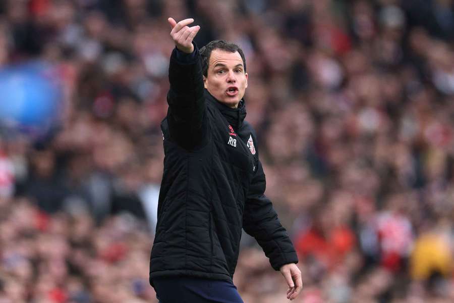 Sunderland manager Le Bris: Speakman really important for me Sunderland manager Le Bris: Speakman really important for me