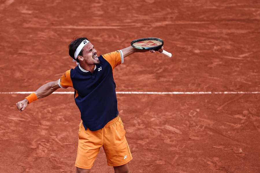 Altmaier celebrates his dramatic victory
