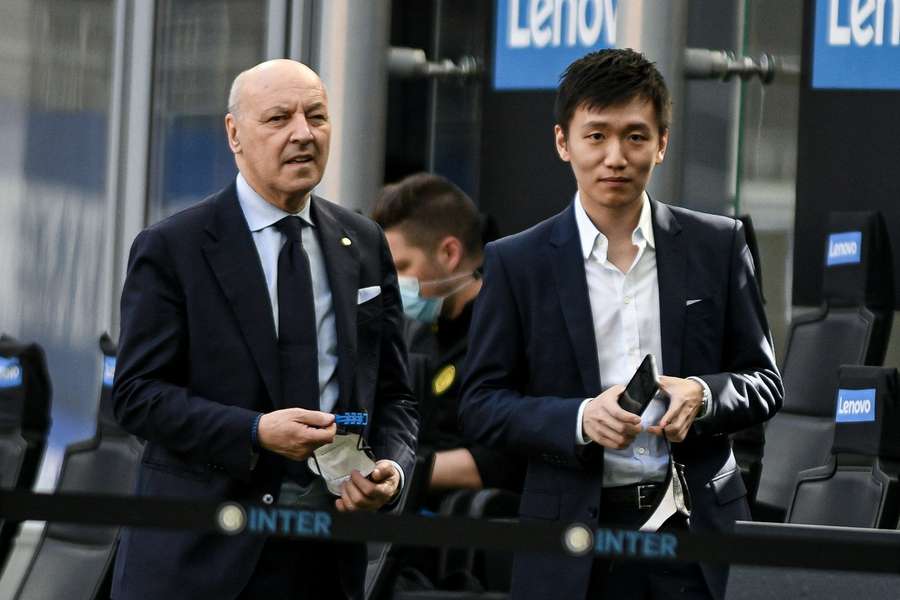 Marotta e Zhang Marotta e Zhang