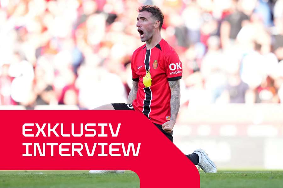 Sergi Darder feiert einen Sieg seines Klubs RCD Mallorca.