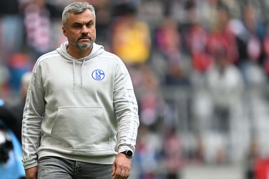 Schalke-Trainer Reis braucht einen Auswärtssieg in Leipzig
