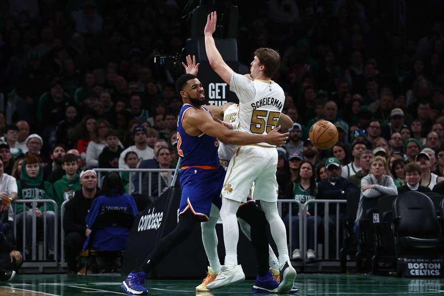 Les Knicks s'imposent largement chez les Celtics