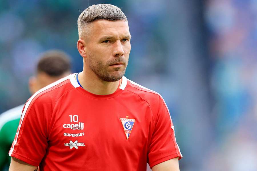 Podolski: W rewanżu u siebie postaramy się wygrać i awansować