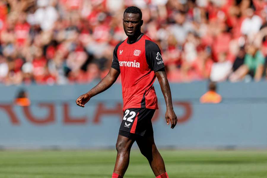 Leverkusen-Angreifer Victor Boniface muss in der kommenden Runde des DFB Pokals zuschauen.