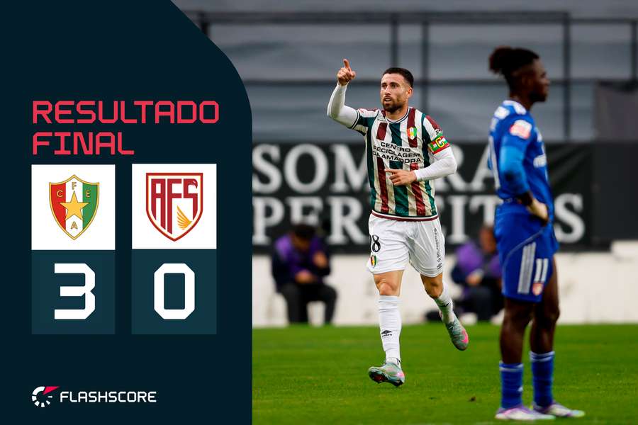 Kikas festeja o golo do Estrela da Amadora
