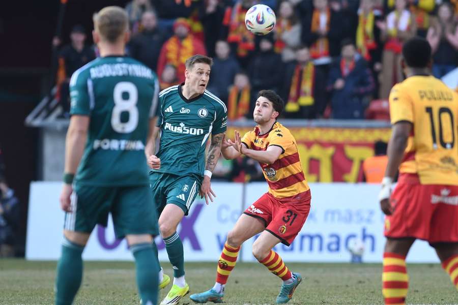 Niedziela z Ekstraklasą: Radomiak gubi punkty w Niecieczy po efektownym golu Kurzawy Niedziela z Ekstraklasą: Radomiak gubi punkty w Niecieczy po efektownym golu Kurzawy