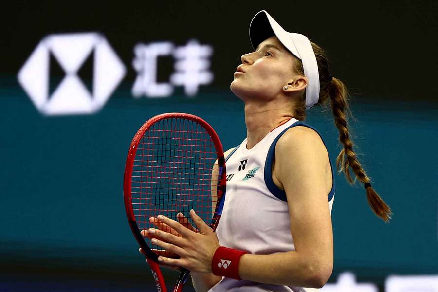 Liderka rankingu WTA wycofała się z turnieju w Wuhan. Świątek uniknie gry w pierwszej rundzie Liderka rankingu WTA wycofała się z turnieju w Wuhan. Świątek uniknie gry w pierwszej rundzie