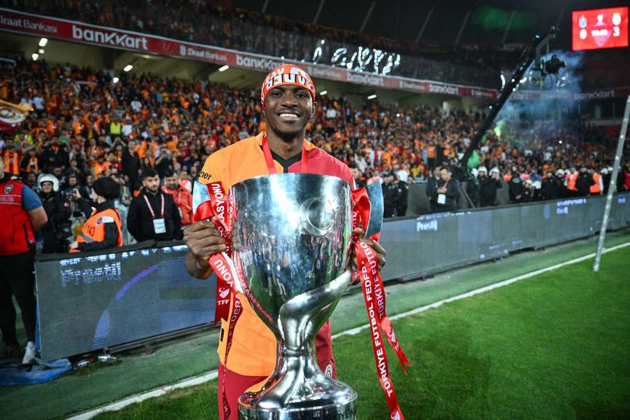 Osimhen’s brace fires Galatasaray to Turkish Cup title