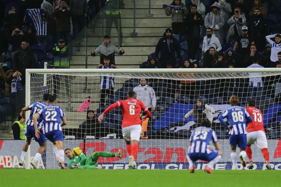 Gabriel Batista fez seis defesas