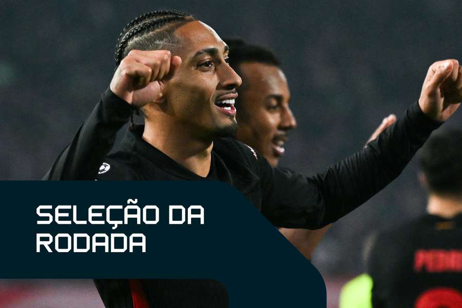 Raphinha foi um dos três jogadores do Barcelona a fazer parte da Equipe da Rodada