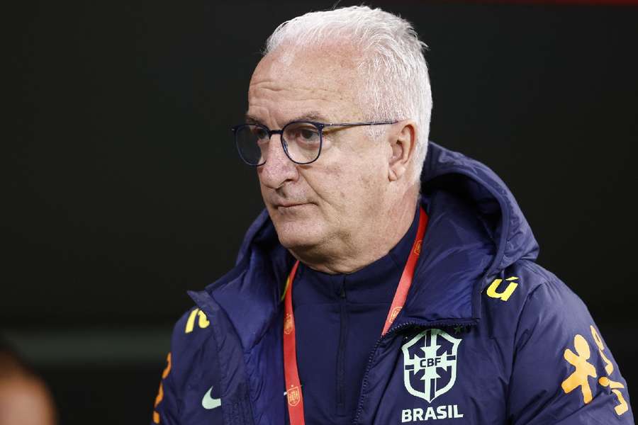 Dorival definirá time que enfrenta o México nesta sexta-feira (7)