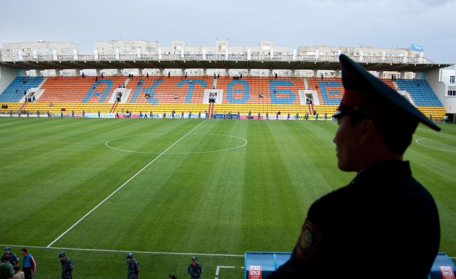 Obrázek před zápasem Aktobe vs Werder Brémy v roce 2009.