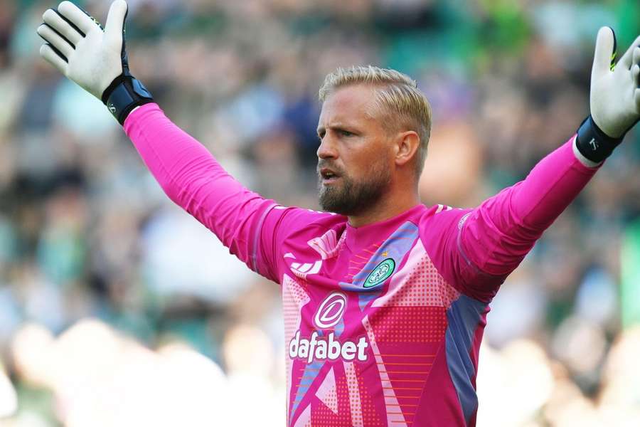 Kasper Schmeichel vive sob a pressão de vencer no Celtic