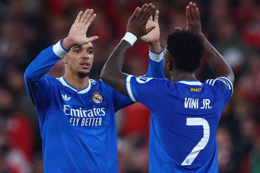 A atual camisa reserva do Real já é um pouco vintage