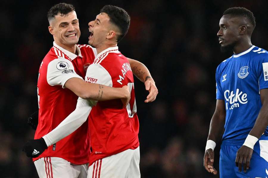 Martinelli fez dois gols na vitória dos Gunners sobre o Everton