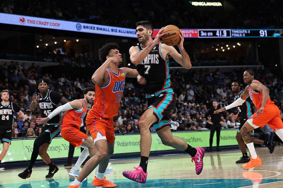 Aldama, entre lo más destacado de los Grizzlies Aldama, entre lo más destacado de los Grizzlies