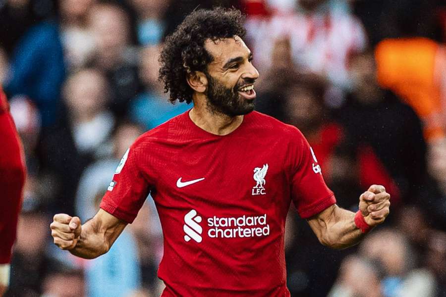 Salah comemora gol em Anfield Road