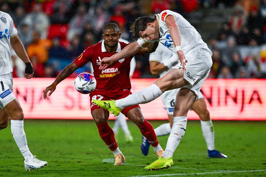 Auckland FC's Nando Pijnaker records one of his ten clearances in the second leg. Auckland FC's Nando Pijnaker records one of his ten clearances in the second leg.