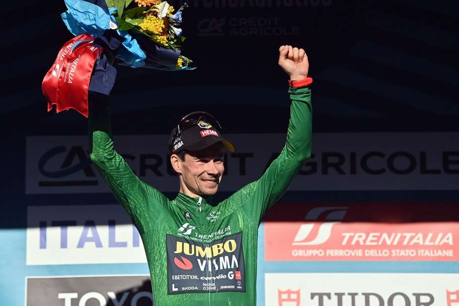Roglic vince Tirreno-Adriatico, ultima tappa a Philipsen