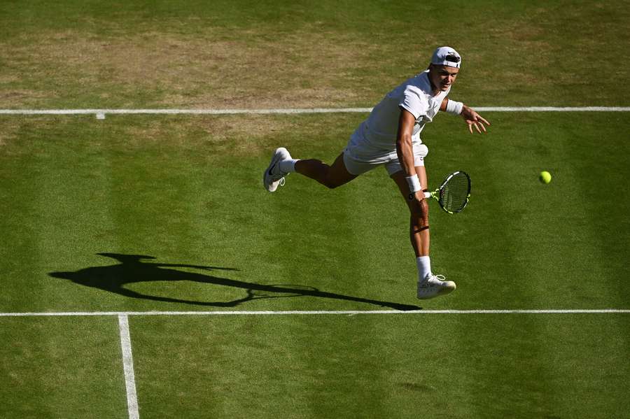 Holger Rune fik tørre tæv af franske Gasquet.