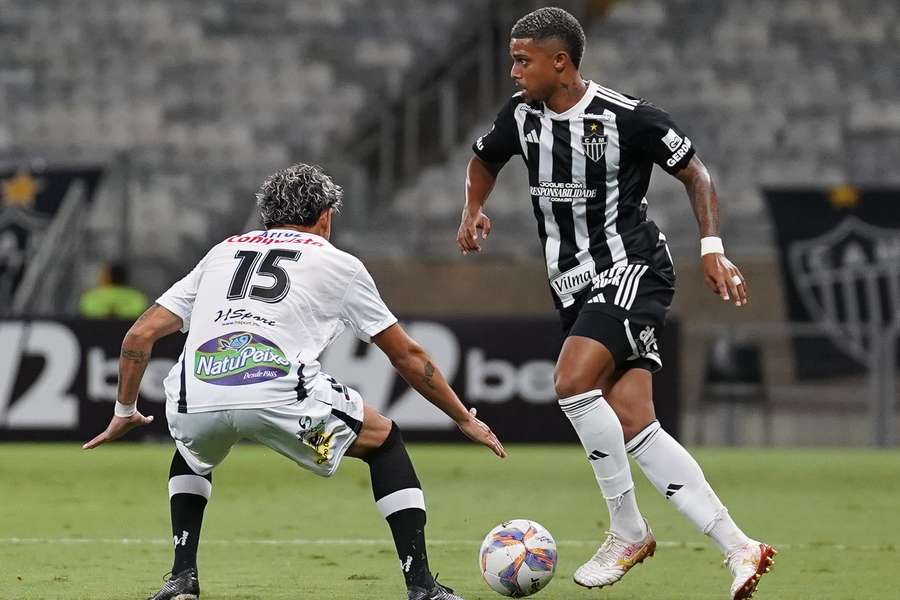 O Galo tropeçou mais uma vez no Mineiro
