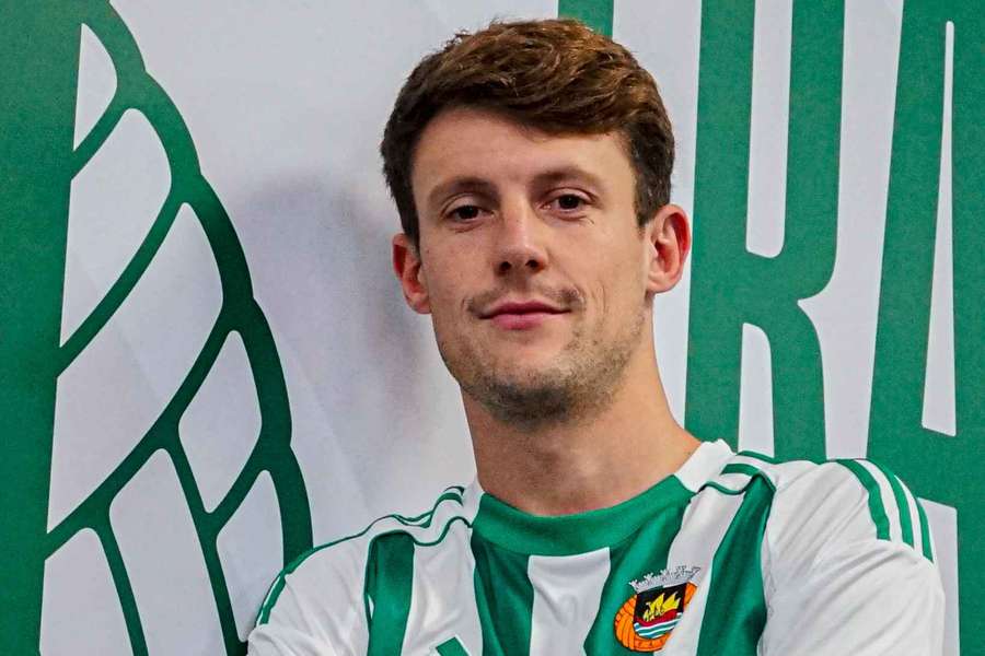 Avançado de 29 anos é reforço para os rioavistas