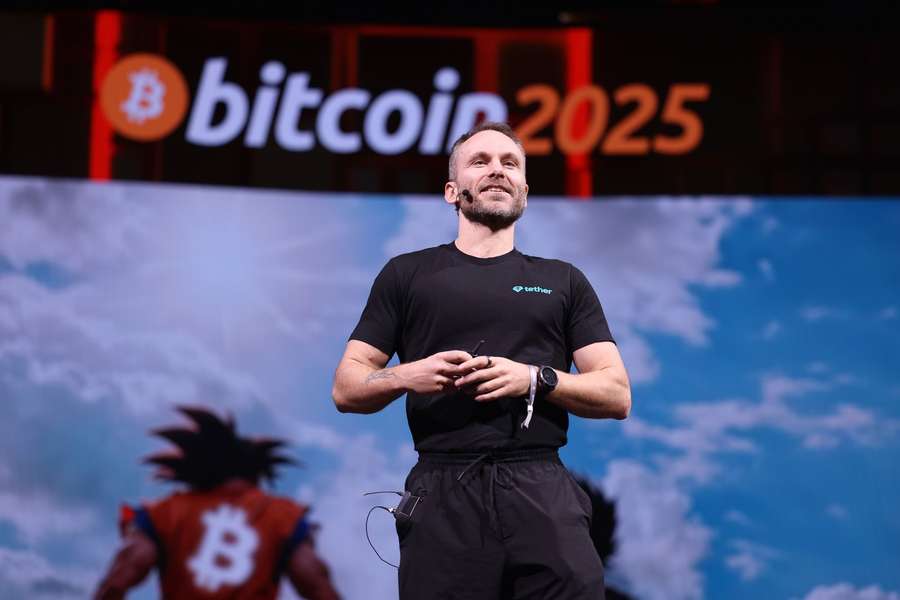 Paolo Ardoino durante il Bitcoin 2025
