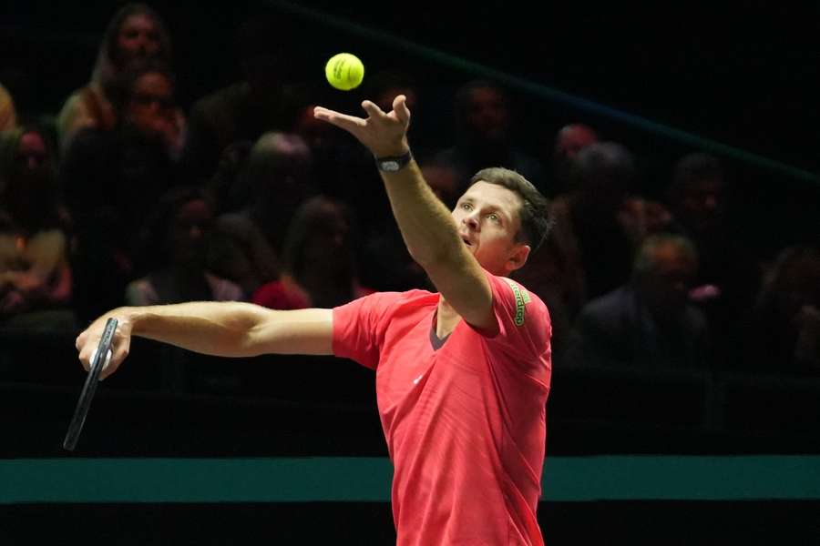 Tenis Flash: Kawa w ćwierćfinale w Cancun. Czekamy na mecze Świątek i Hurkacza