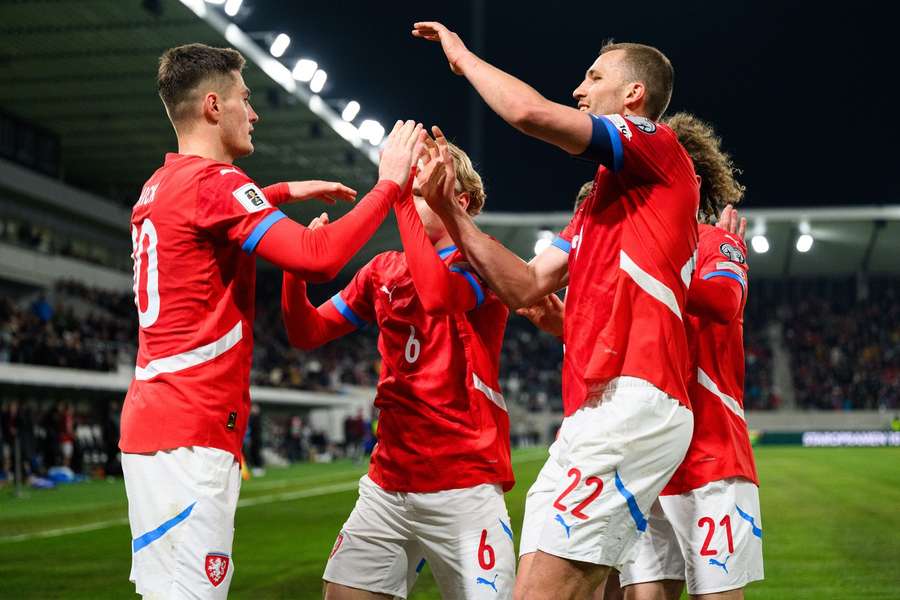 Českou reprezentaci čekají náročné zápasy.