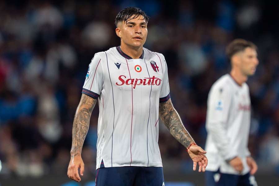 Santiago Castro face trecerea de la Bologna la AS Roma