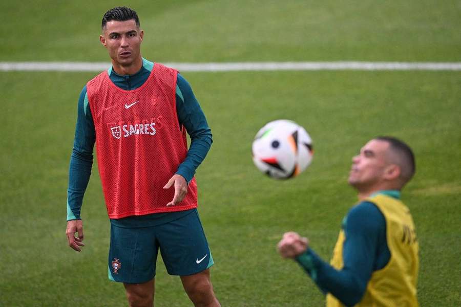 Cristiano Ronaldo et Pepe à l'entraînement la semaine dernière.