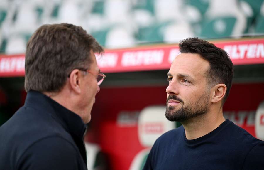 Kettemann (r.) und Hecking vor der Partie