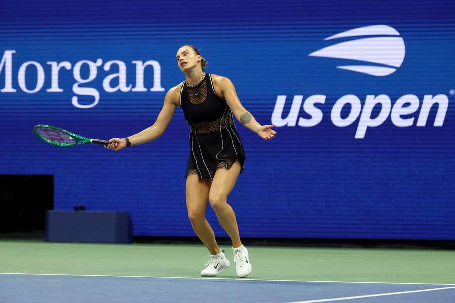 Sabalenka, enervată de un jurnalist la conferința de presă: „Gândește-te înainte să vorbești!” Sabalenka, enervată de un jurnalist la conferința de presă: „Gândește-te înainte să vorbești!”