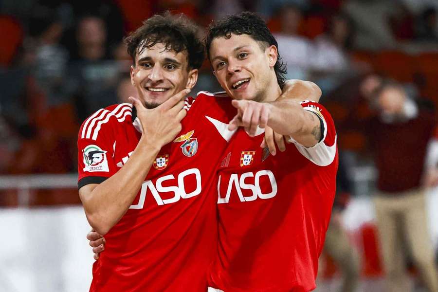 Segunda parte de luxo valeu vitória ao Benfica